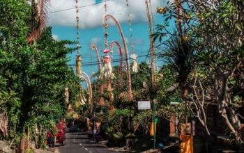 Galungan dan Kuningan: Merayakan Kemenangan Dharma dan Menghormati Leluhur