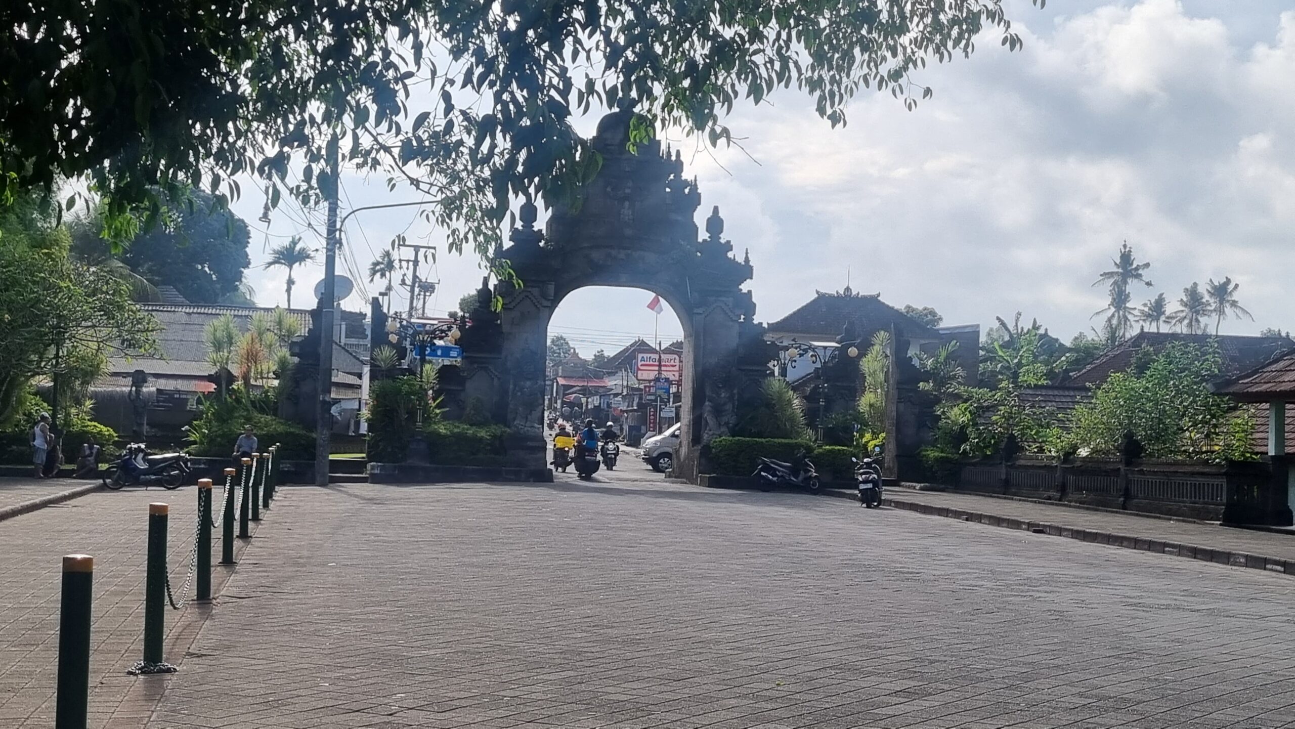 Taman Ayun 4