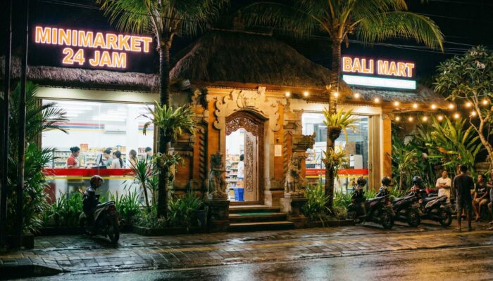24-Hour Minimarket Recommendations in Bali
