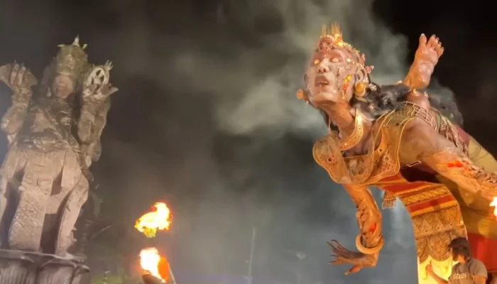 Ogoh - Ogoh Sapa Warang, Catur Muka