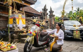 Tumpek Landep Ceremony