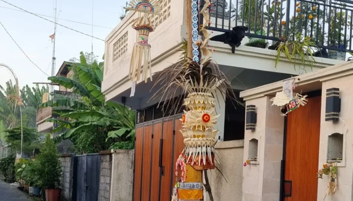 Pengertian, Makna dan Jenis – Jenis Penjor di Bali