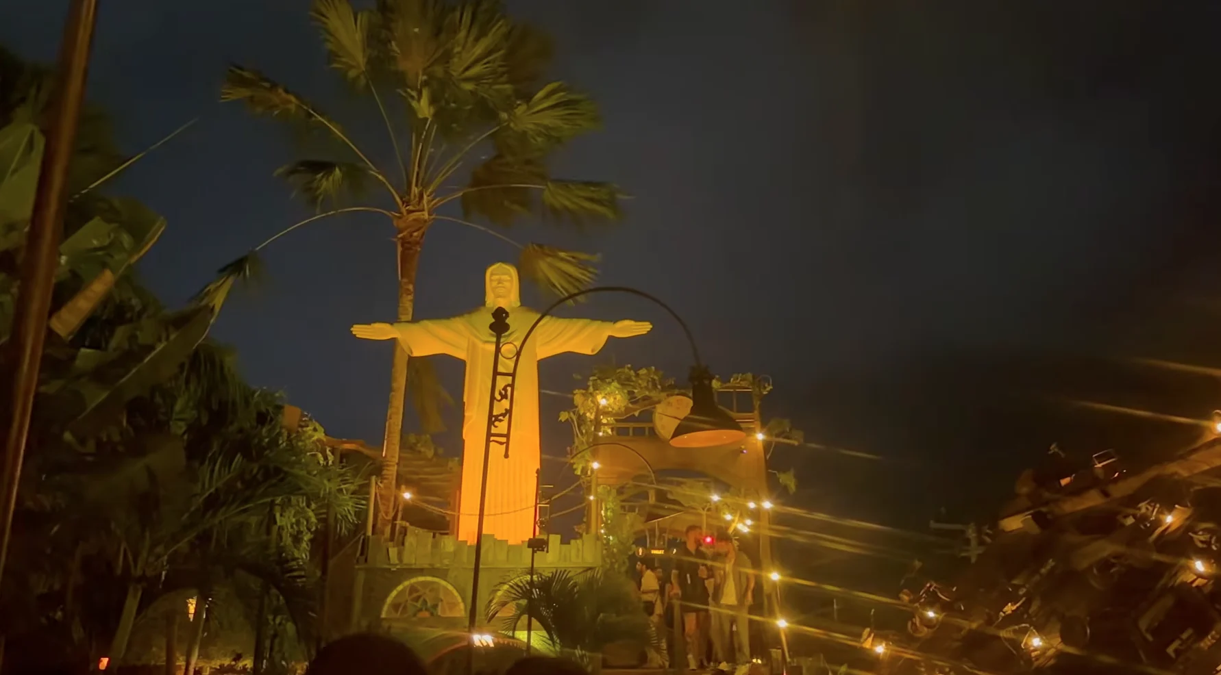 La Favela Bali