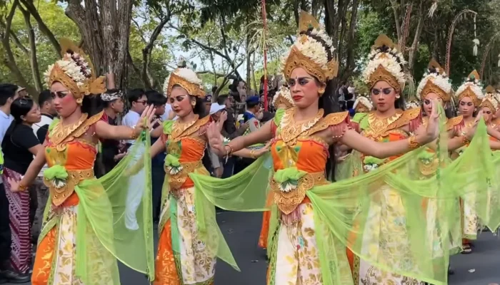 Tari Pembukaan PKB