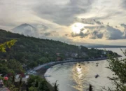 Amed Beach