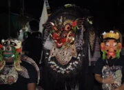 Ngelawang Seke Barong Binal Mengwitani
