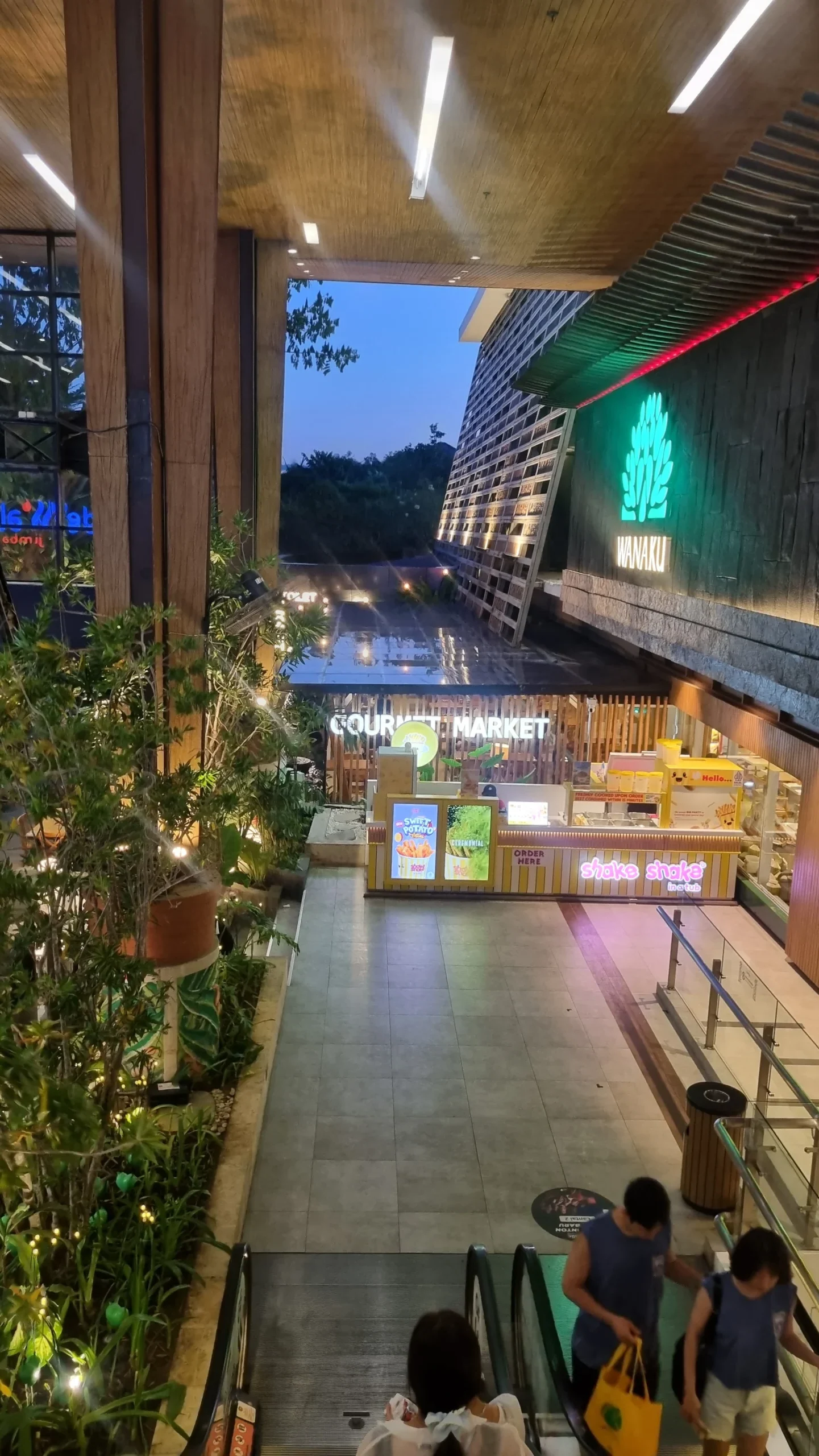 Sidewalk View