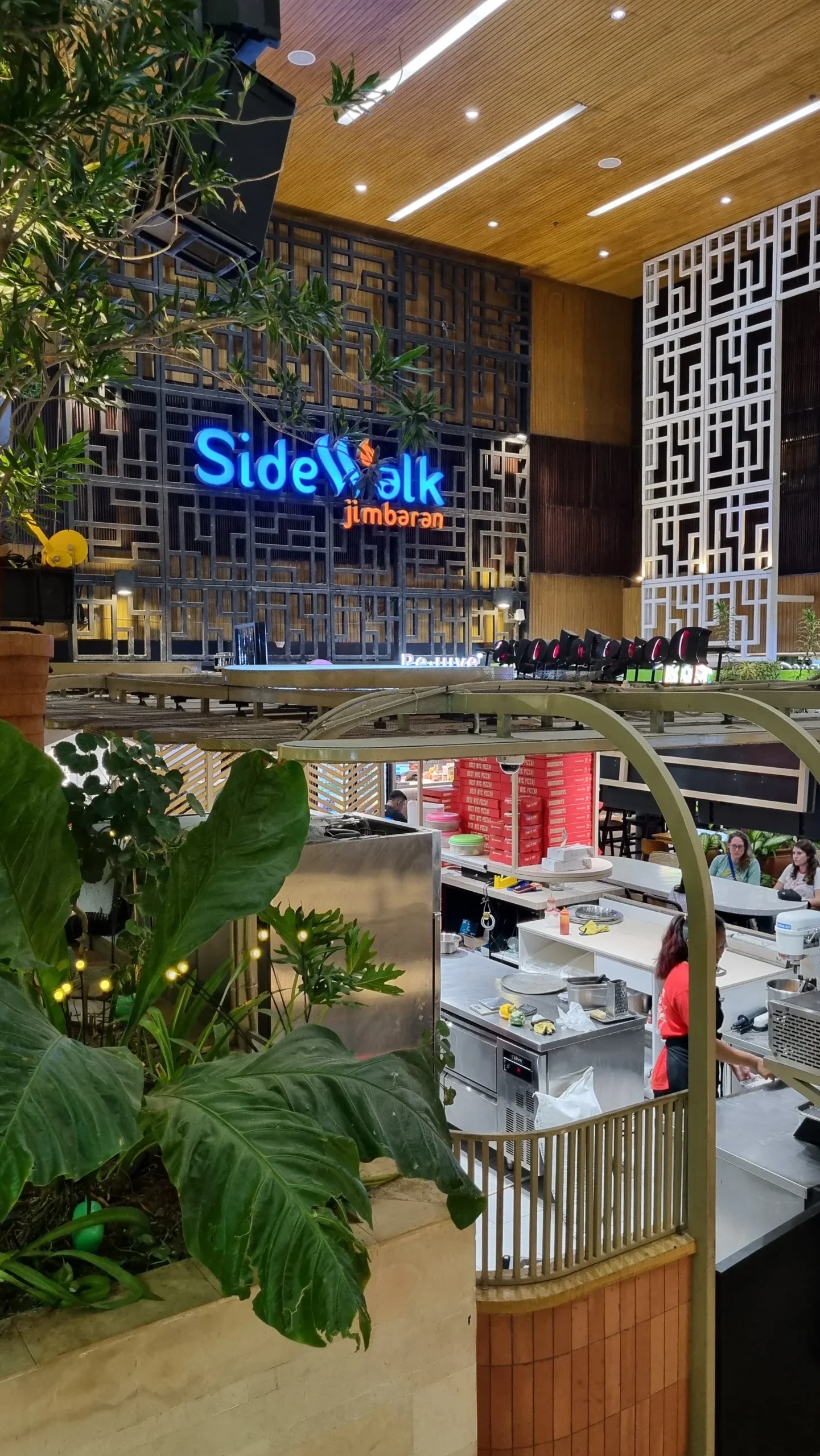 Sidewalk Jimbaran