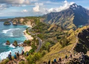 Tourists Are Combining Bali and Lombok