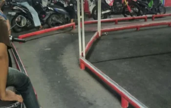 antrian bensin di bali